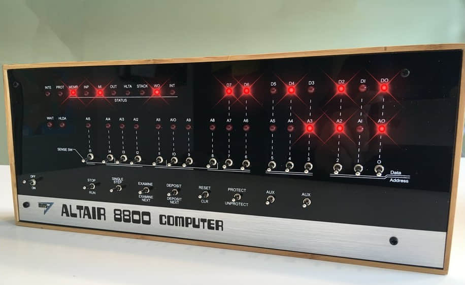 微型计算机的始祖：Altair 8800